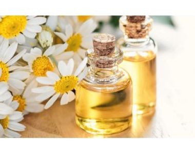 TINH DẦU HOA CÚC LA MÃ TỰ NHIÊN